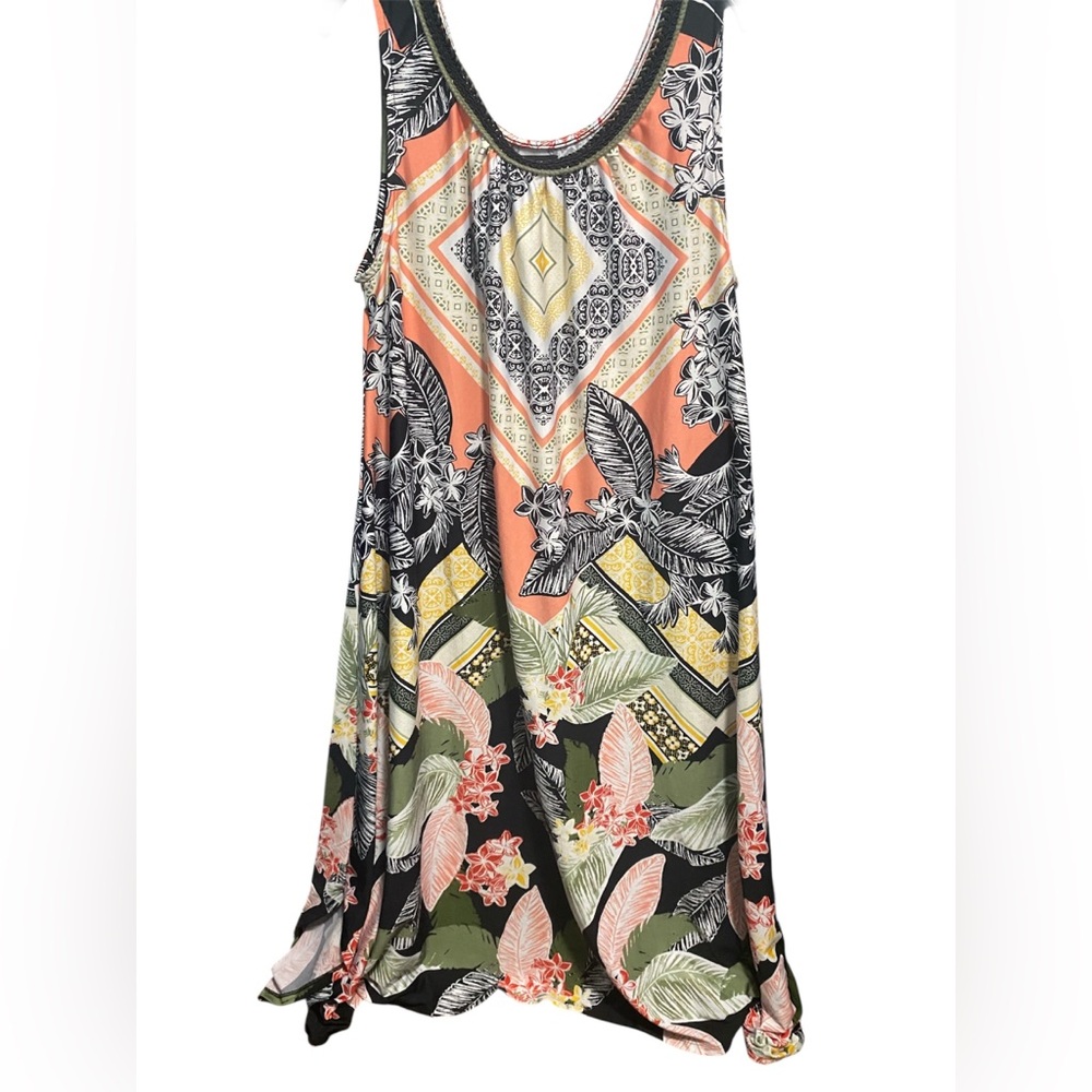 🚚 New Directions Geometric and Floral Maxi Dress
